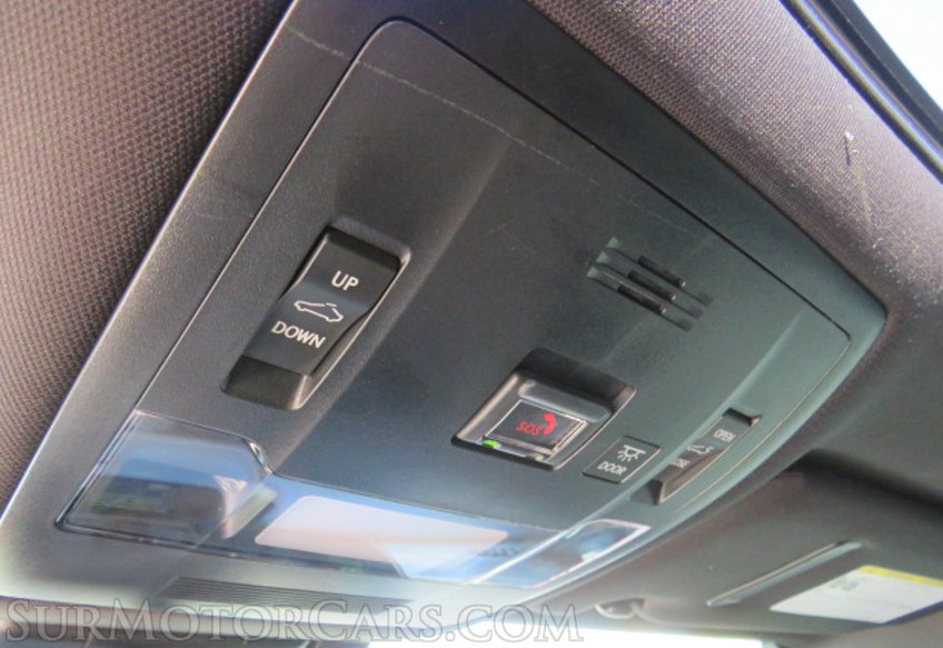 2022 Lexus UX - Image 46