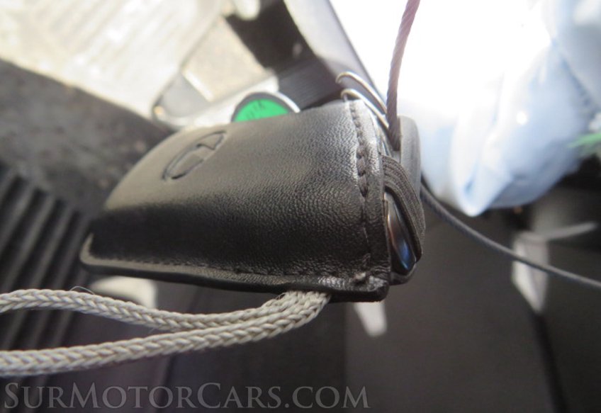 2022 Lexus UX - Image 43