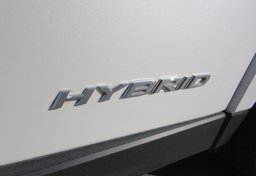 2022 Lexus UX - Image 21