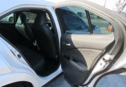 2022 Lexus UX - Image 28