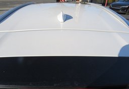 2022 Lexus UX - Image 18