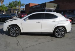 2022 Lexus UX - Image 10