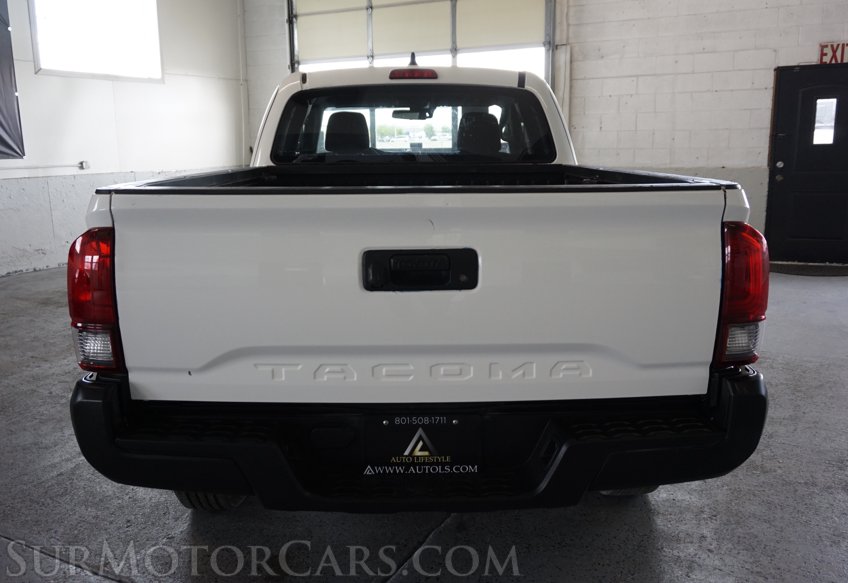 2022 Toyota Tacoma - Image 12