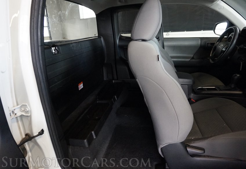 2022 Toyota Tacoma - Image 34