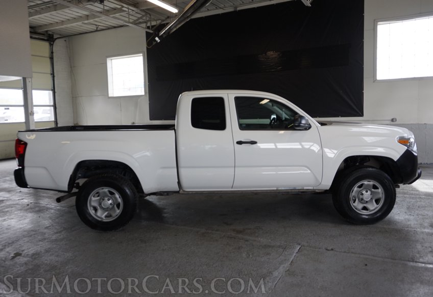 2022 Toyota Tacoma - Image 10