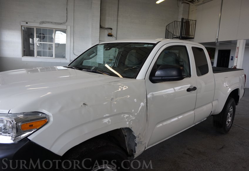 2022 Toyota Tacoma - Image 15