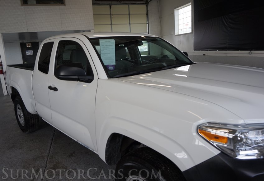 2022 Toyota Tacoma - Image 13