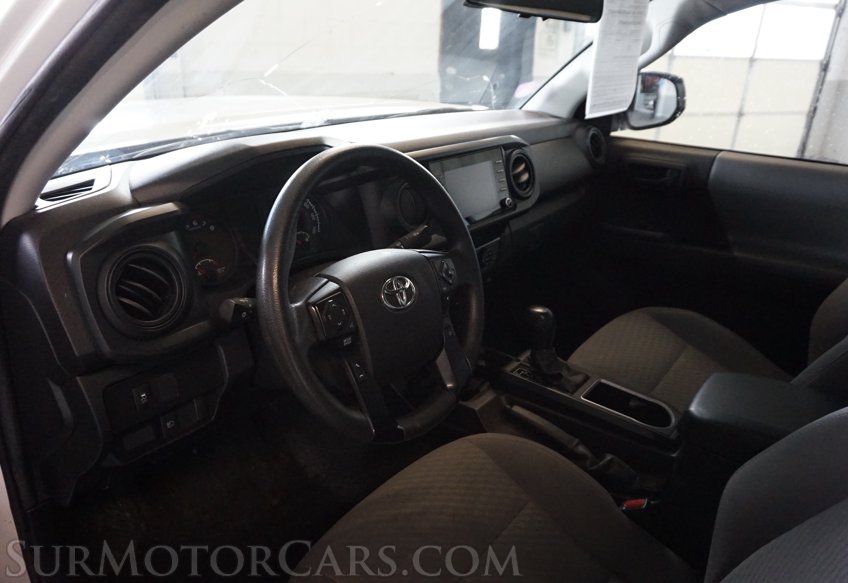 2022 Toyota Tacoma - Image 32