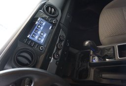 2022 Toyota Tacoma - Image 35