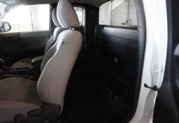 2022 Toyota Tacoma - Image 30