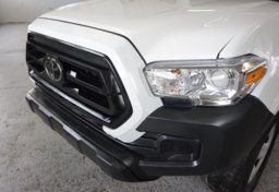 2022 Toyota Tacoma - Image 23