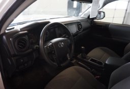 2022 Toyota Tacoma - Image 32