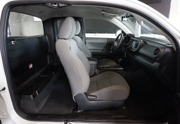 2022 Toyota Tacoma - Image 33