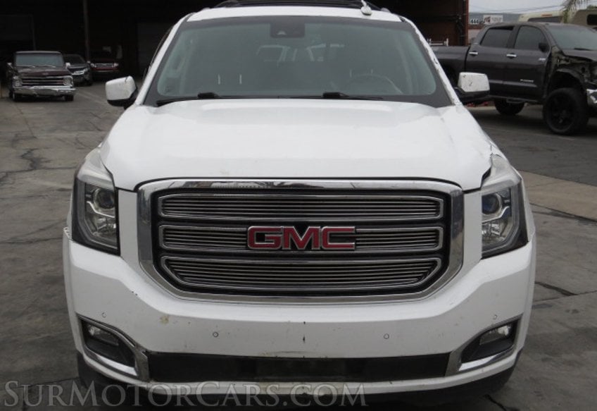 2017 GMC Yukon XL - Image 9