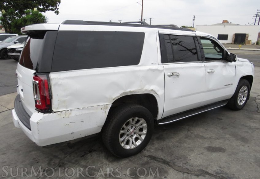 2017 GMC Yukon XL - Image 6