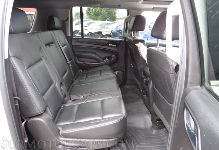 2017 GMC Yukon XL - Image 29