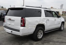 2017 GMC Yukon XL - Image 8