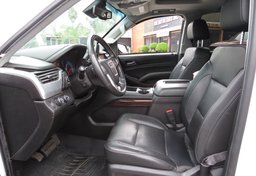 2017 GMC Yukon XL - Image 26