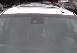 2017 GMC Yukon XL - Image 13