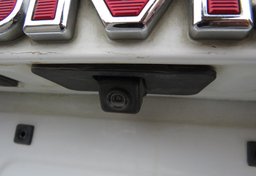 2017 GMC Yukon XL - Image 17