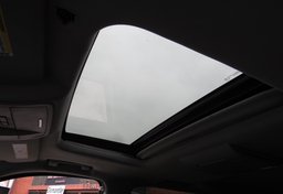 2017 GMC Yukon XL - Image 51