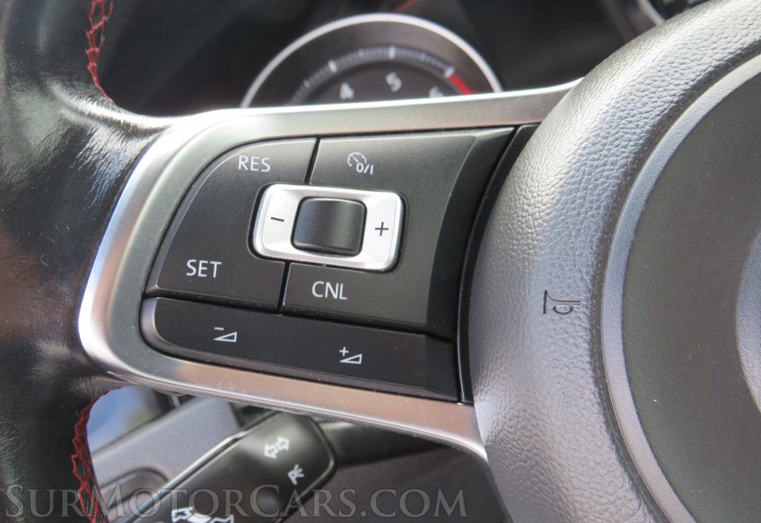 2015 Volkswagen Golf GTI - Image 29