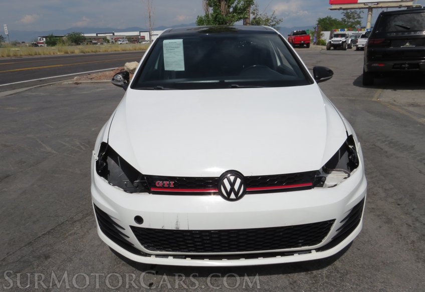 2015 Volkswagen Golf GTI - Image 11
