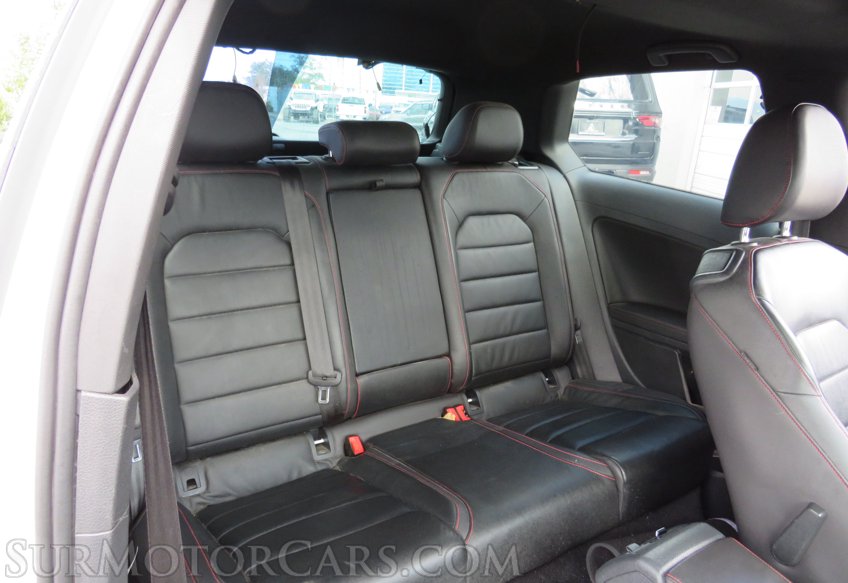 2015 Volkswagen Golf GTI - Image 27