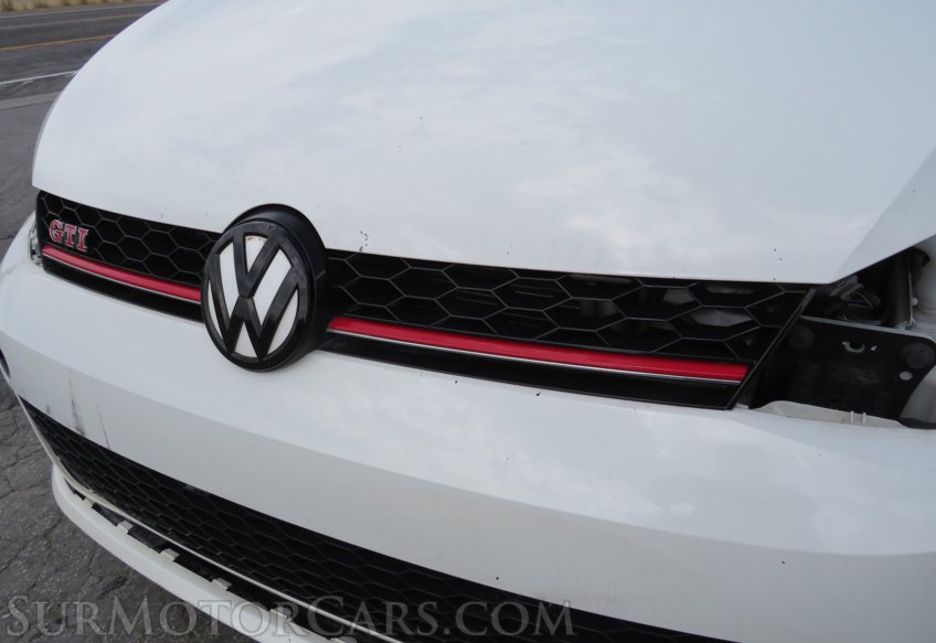 2015 Volkswagen Golf GTI - Image 17