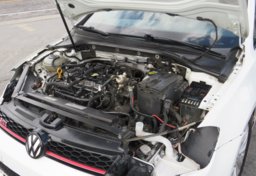 2015 Volkswagen Golf GTI - Image 42