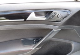 2015 Volkswagen Golf GTI - Image 37