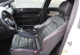 2015 Volkswagen Golf GTI - Image 22