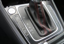 2015 Volkswagen Golf GTI - Image 33