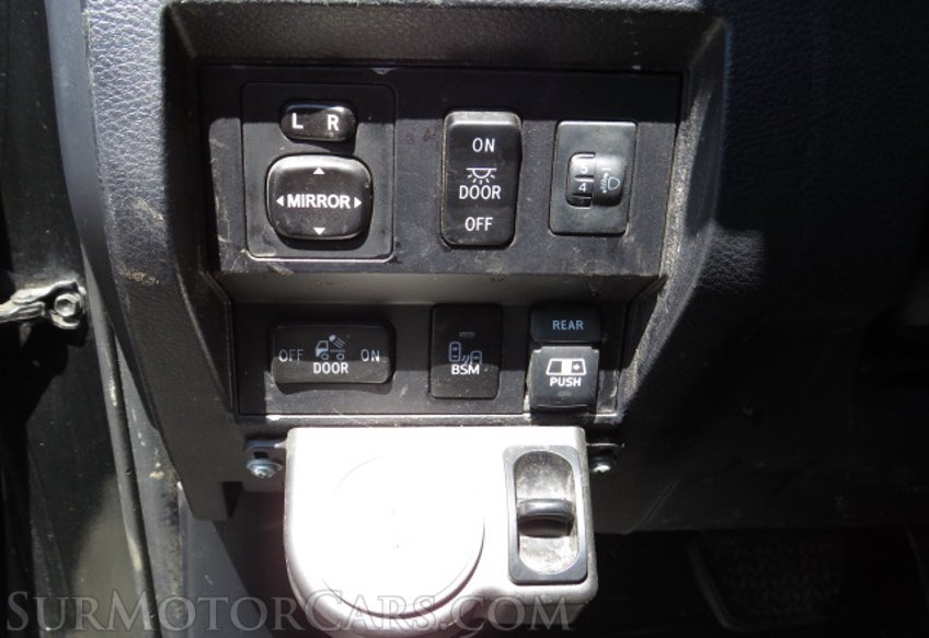 2017 Toyota Tundra 4WD - Image 43