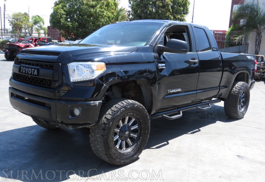 2017 Toyota Tundra 4WD - Image 3