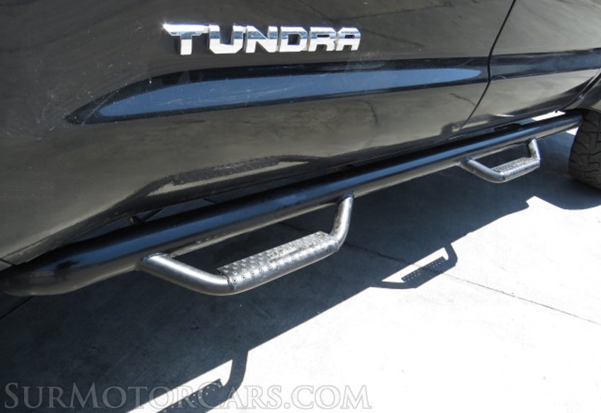 2017 Toyota Tundra 4WD - Image 16