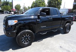 2017 Toyota Tundra 4WD - Image 1