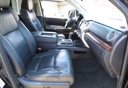 2017 Toyota Tundra 4WD - Image 28