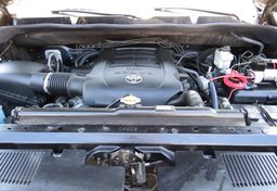 2017 Toyota Tundra 4WD - Image 55