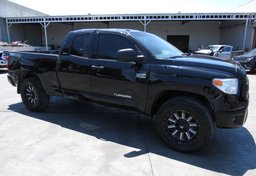 2017 Toyota Tundra 4WD - Image 2