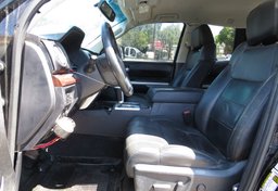 2017 Toyota Tundra 4WD - Image 27