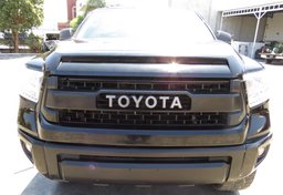 2017 Toyota Tundra 4WD - Image 9