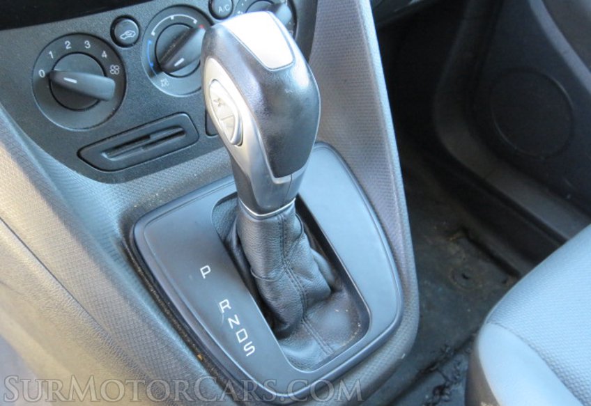 2017 Ford Transit Connect Van - Image 33