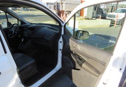 2017 Ford Transit Connect Van - Image 19