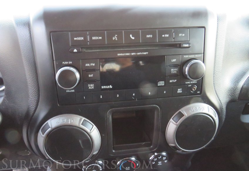 2016 Jeep Wrangler - Image 34