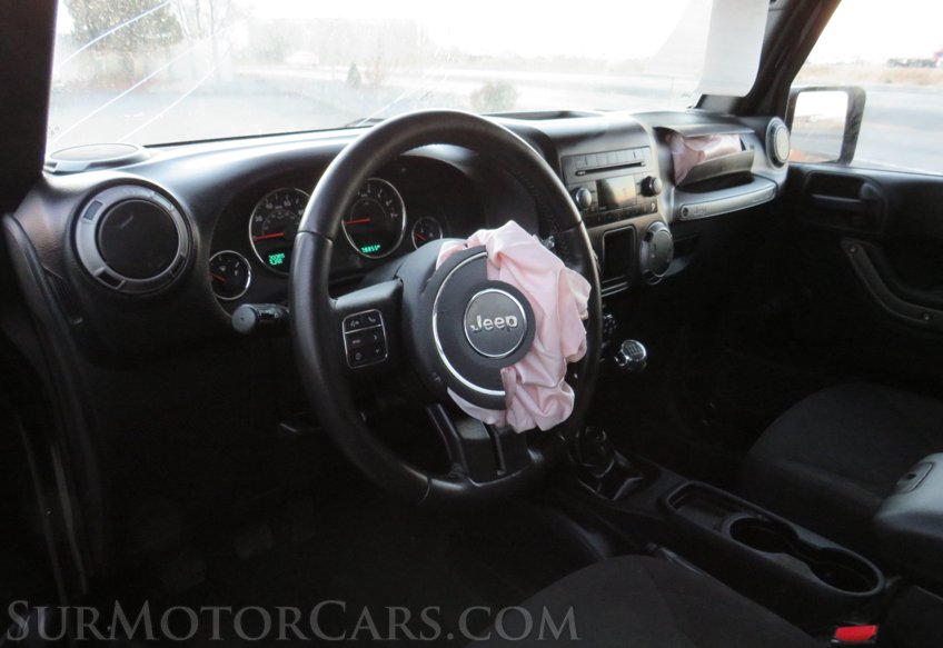 2016 Jeep Wrangler - Image 22