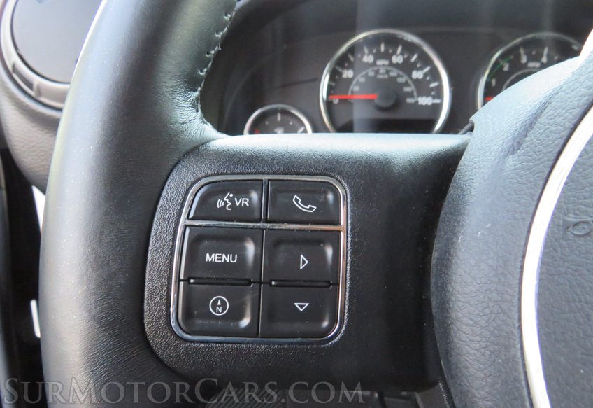2016 Jeep Wrangler - Image 30