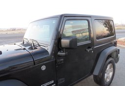 2016 Jeep Wrangler - Image 13