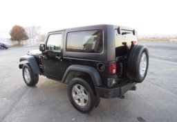 2016 Jeep Wrangler - Image 5