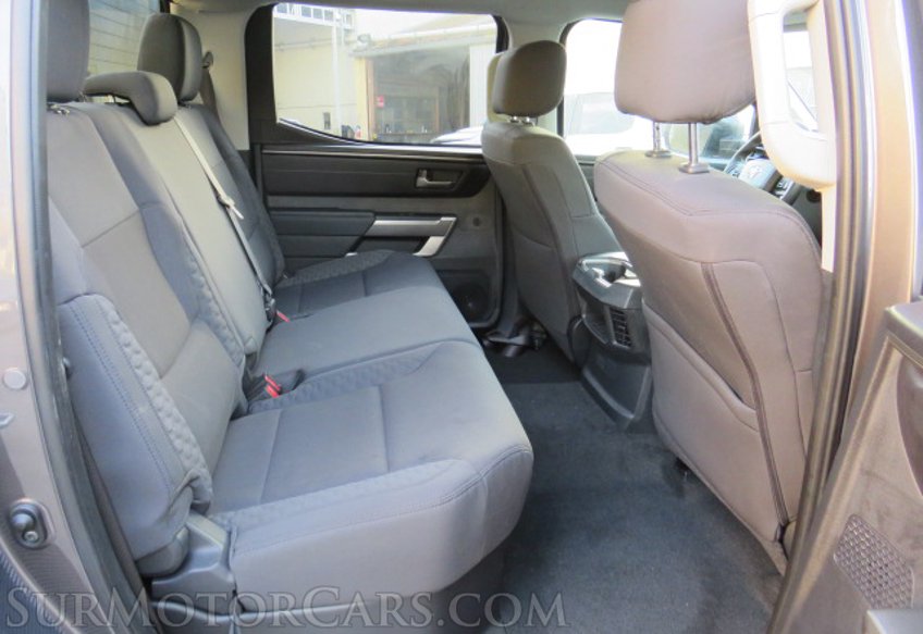 2022 Toyota Tundra 4WD - Image 33